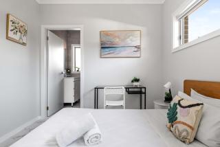 Bright Detached Double Ensuite Room - Near Top Ryde City Shared Amenities - 8