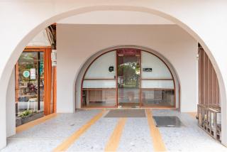 Urbanview Hotel R House Batuaji - 2