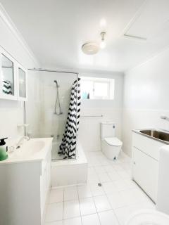 2BR entire apartment beach - 2