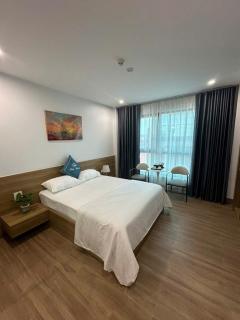 Sky Hotel - 7