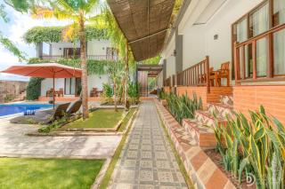 Tinggian Hill Retreat - 4