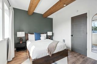The Adelynn - New Luxury Build in Center of PDX - 7