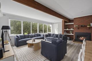 Family Retreat with Fireplace and Garden Views - 0