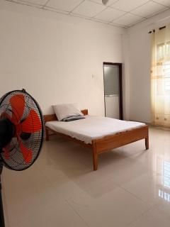Budget Single Room - 6