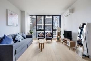 Modern Nomads City View 2BR Near Melbourne Central and QV Market - 0