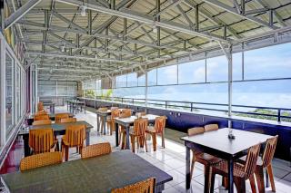 OYO 94772 Gapura Hotel - 2