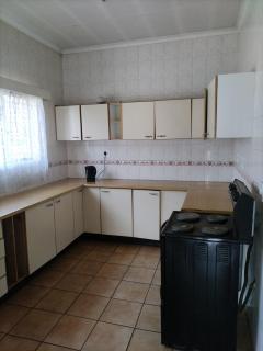 Foxtrot Guest House - 4