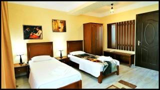 Hotel Rahat Inn - Premium Family Stay - 5