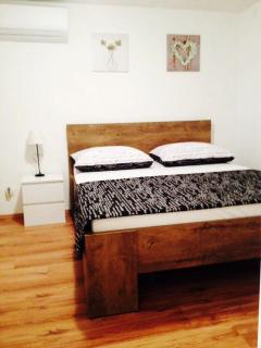 Bellus Apartment-COMPLETELY RENOVATED - 3