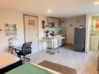 ApartaSuite Poblado 809 - 1