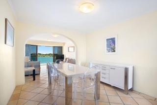 Aqua Linea 6 Noosa Parade 82 - 8