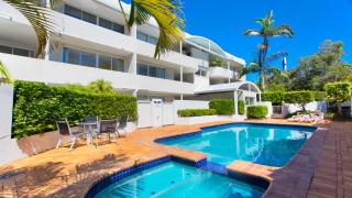 6- 'Cote D'Azur' 6 Douglas Street Sunshine Beach - 9