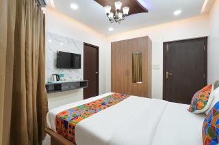 FabHotel Royal Suites I - 2