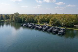 Houseboat Mookerplas met Hottub - 5