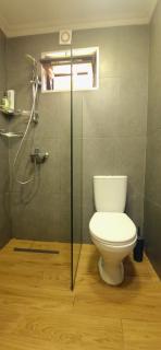 Beachfront 4-bedroom home in Kaprovani pine forest - 7