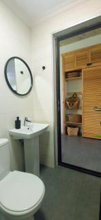 Beachfront 4-bedroom home in Kaprovani pine forest - 9