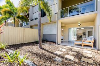 Narli Shores -1-Bedroom Unit, Spa Bath and Lagoon Pool, Minutes From the Beach! - 5