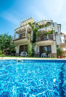 The Poolhouse - Sunny Beach - 9