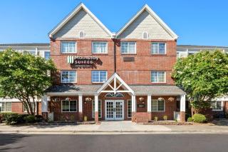 MainStay Suites Raleigh North - Raleigh - 8