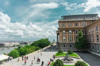Asbóth Boutique Suites, Best Location by BQA - 6