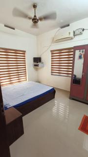 MOM'S VILLA - 2