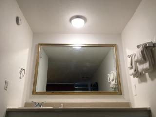 Gray Plaza Motel, Marion IL - 3