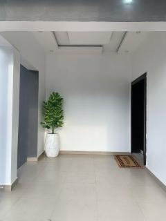 Lux Homes 4BR Duplex shortlet Apartment 4mins to GRA - 9