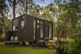 Bethesda Farmstead by Tiny Away - 0