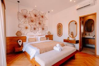 Amoura Villa tropical 2BR Near Canggu Cafes & Beach - 0