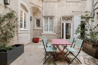Maison des Moines Terrasse & Confort - 6