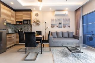 Condo Vireo Pool View Babylon Sky Garden Rawai - 8