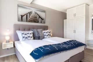 Luxussuite 1 02 mit Ost-Loggia und schönem Gartenblick - 4
