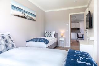 Luxussuite 1 02 mit Ost-Loggia und schönem Gartenblick - 1