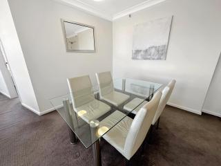 Riverside Apartment in Central Brisbane - 7