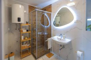 MIONIK Home - 5