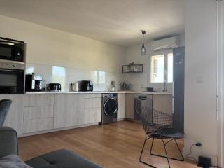APPARTEMENT LUMINEUX 65 m2 A L'ENTREE AJACCIO - 8