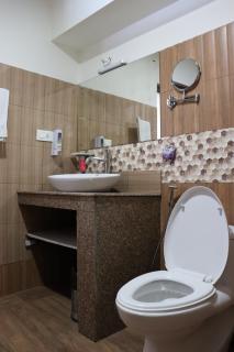 Hermitage Resort - 2