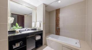 JunYue Hotel - 8