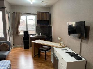 1 Bedroom Studio Apart sudirman - 2