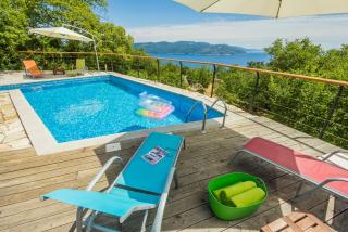 Ivanini secluded stone Villa with a stunning view - Brseč - 9