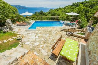 Ivanini secluded stone Villa with a stunning view - 5