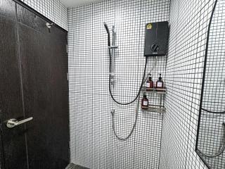 NEW!! MAX 20 People, 300m to Phra Khanong BTS , Thonglo, Em District, Terminal 21,12Bed, 5Bath - 9