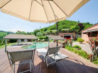 Pet-Friendly Villa with Pool - 7