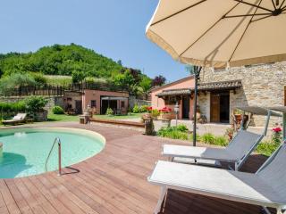 Pet-Friendly Villa with Pool - 8