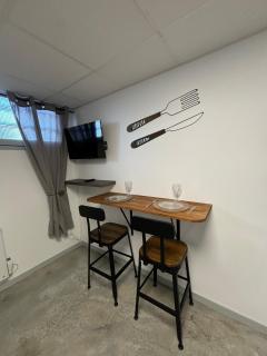 Studio, quiet and secure in ZA - 4