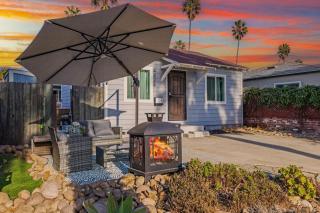 Cozy Coastal Escape Beach & Brews - 9