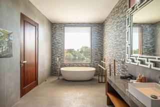 Stylish 5br Beach Villa Canggu With Rice View - 6