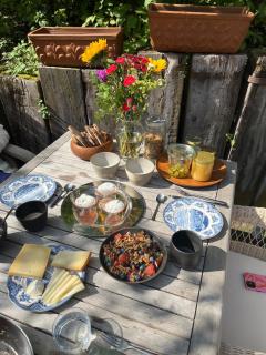 Zauberhaftes Tiny House mit Kamin an der Elbe - 4