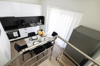 3-Bedroom Apartment in Marousi - 1