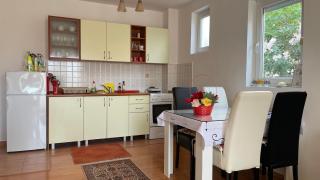 Graf Medin 1355 Apartment - 3